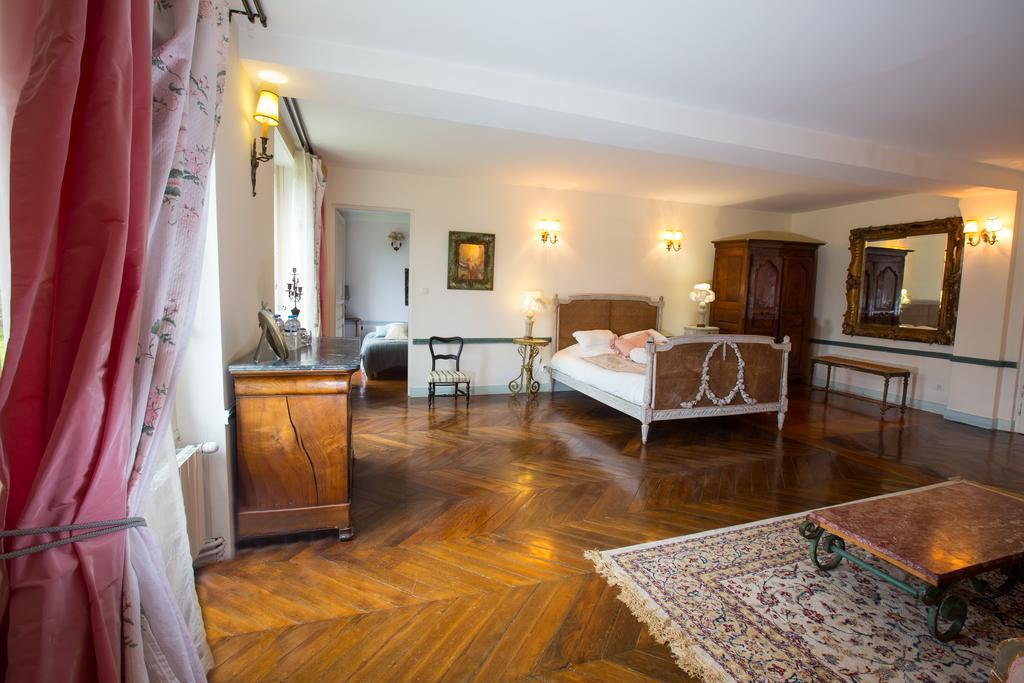 Chateau De La Madeleine Bed & Breakfast Pressagny l'Orgueilleux Exterior photo