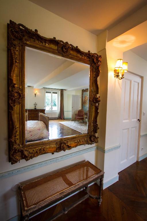 Chateau De La Madeleine Bed & Breakfast Pressagny l'Orgueilleux Room photo